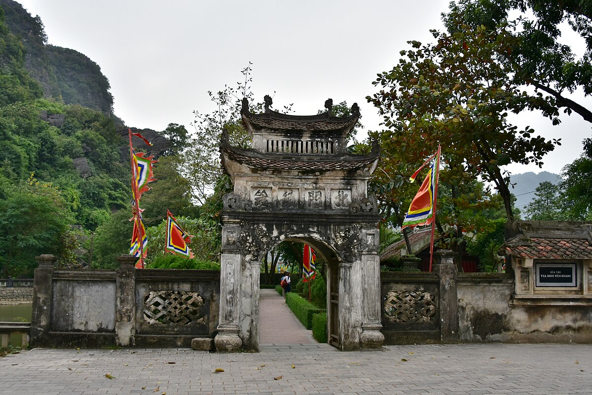 Temple at the ancient capital of Hoa Lu, Ninh Binh